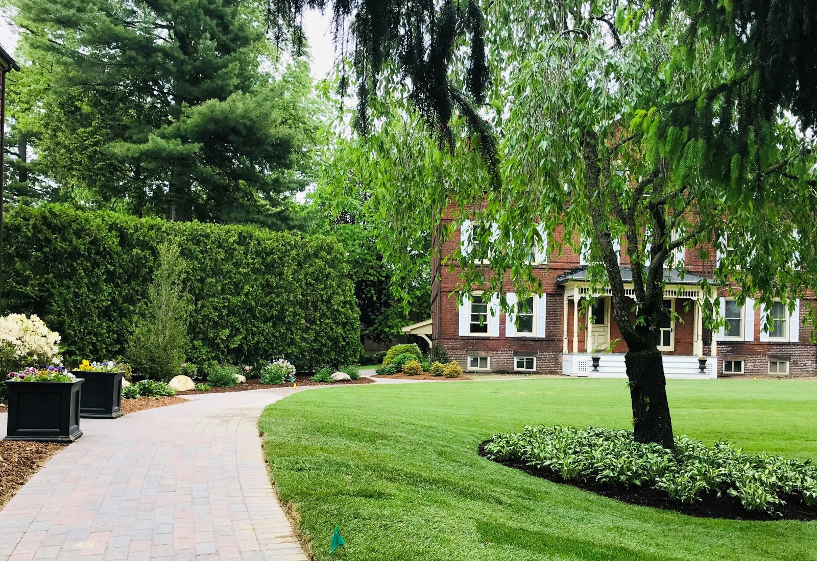 The Cottage @ Round Hill